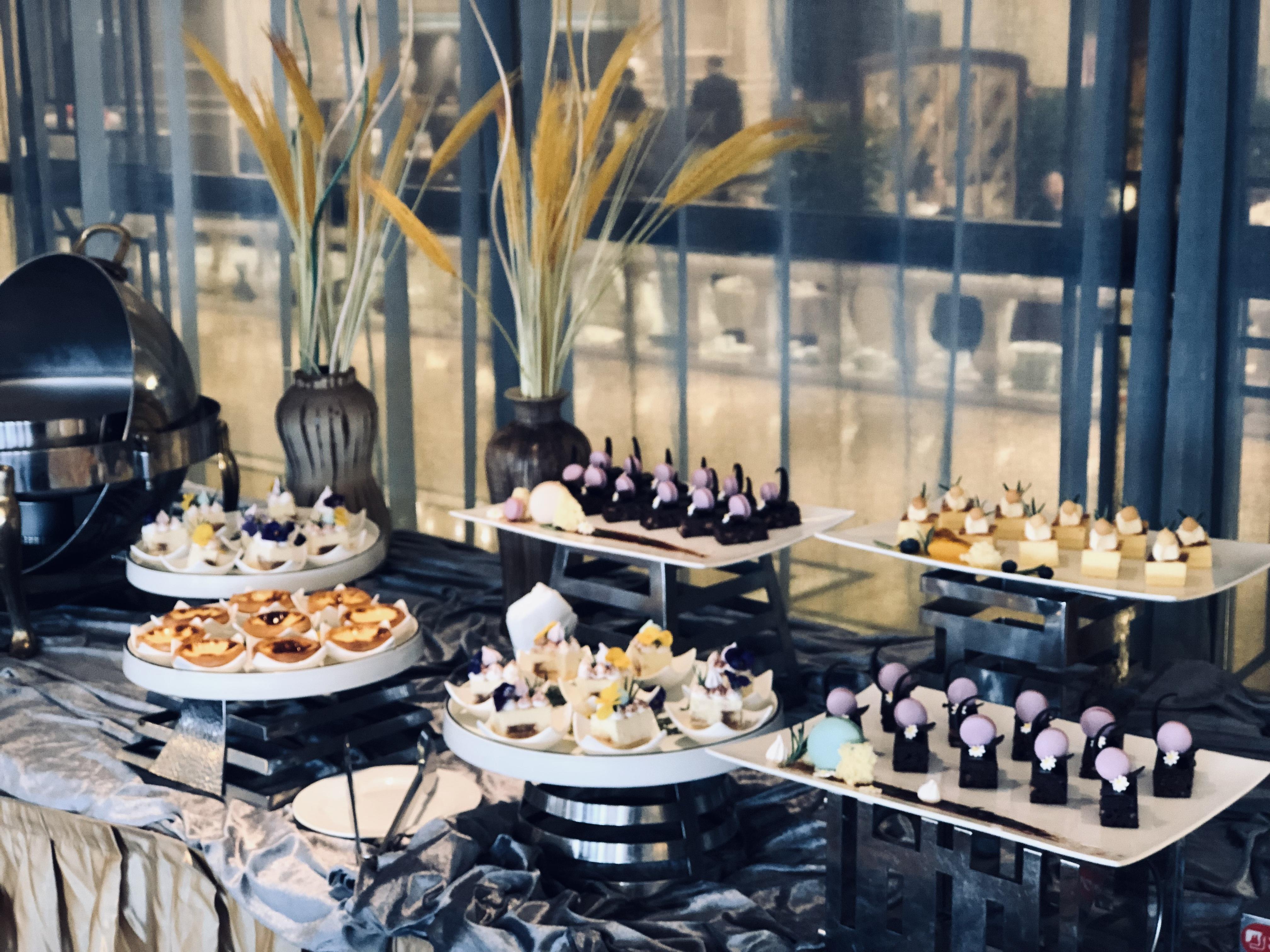 Royal Mediterranean Hotel Гуанчжоу Экстерьер фото