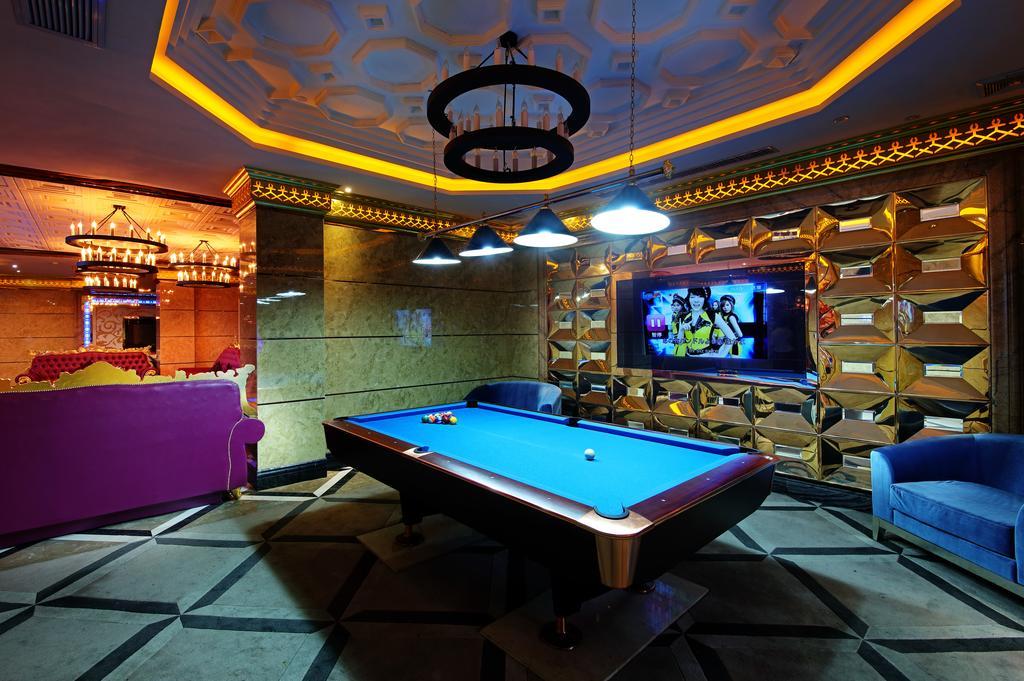 Royal Mediterranean Hotel Гуанчжоу Экстерьер фото